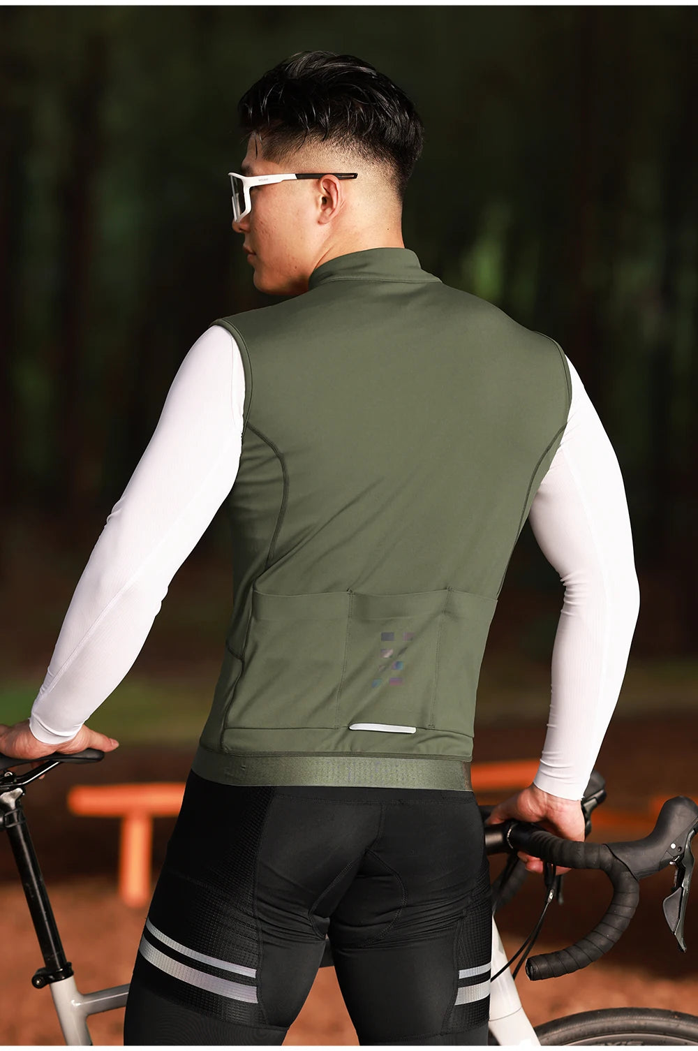 WOSAWE Thermal Winter Cycling Vest Windproof Bike Jacket Sleeveless Windbreaker Back Pockets for Men and Women