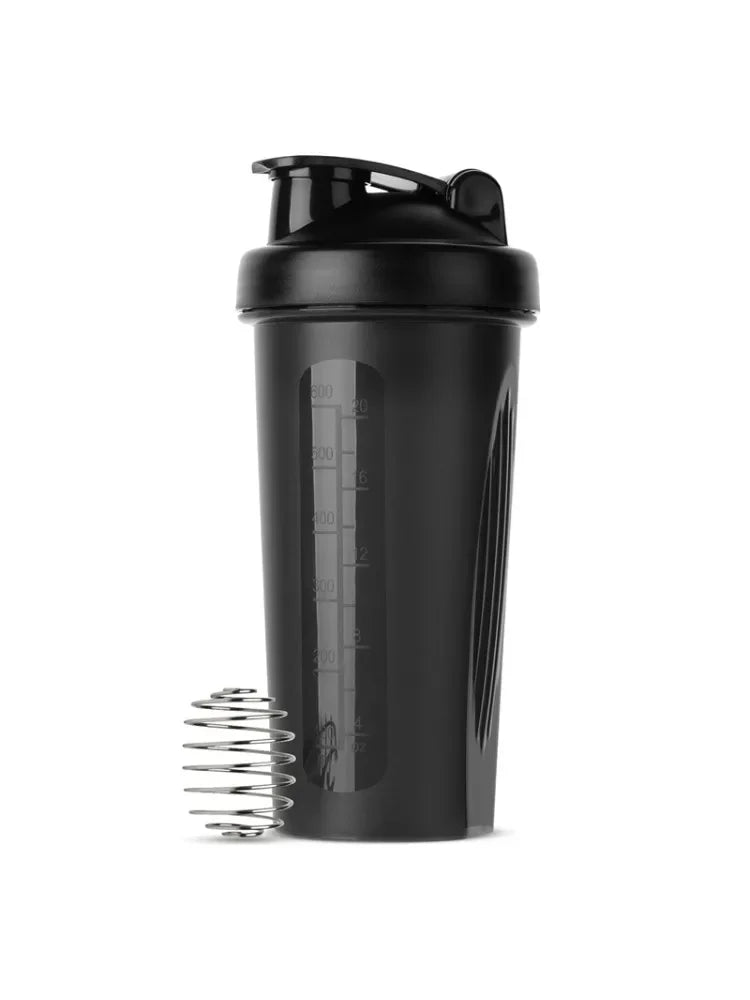1pc 600ml Shaker Bottle 20oz Protein Shaker Plastic Bottle Portable Fitness Bottle for Fitness Enthusiasts Athletes